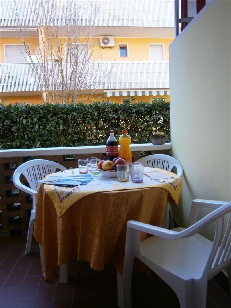 Apartament Glicini Bibione Zewnętrze zdjęcie